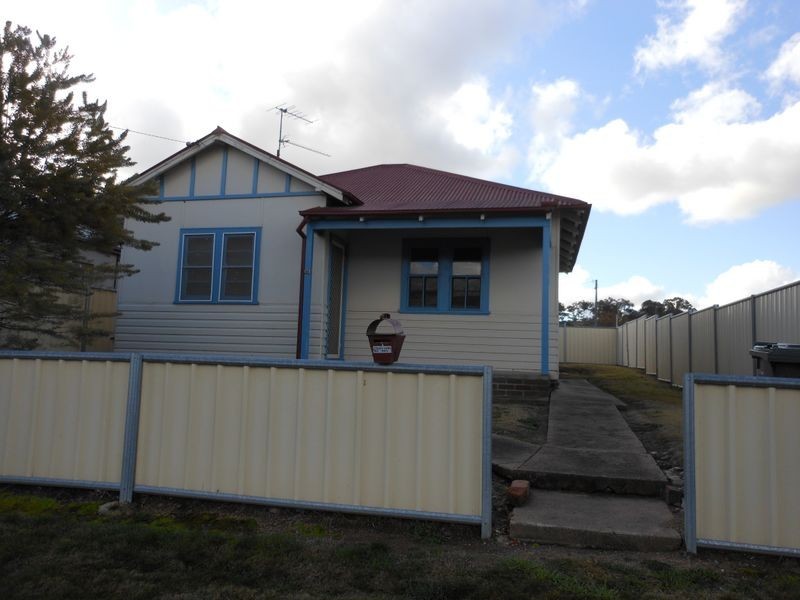 151 Nasmyth Street, Young NSW 2594