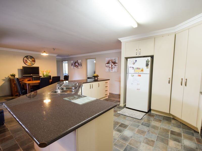 26 Jordan Place, Young NSW 2594