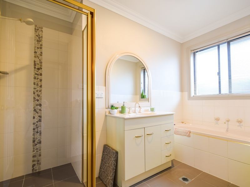 26 Jordan Place, Young NSW 2594