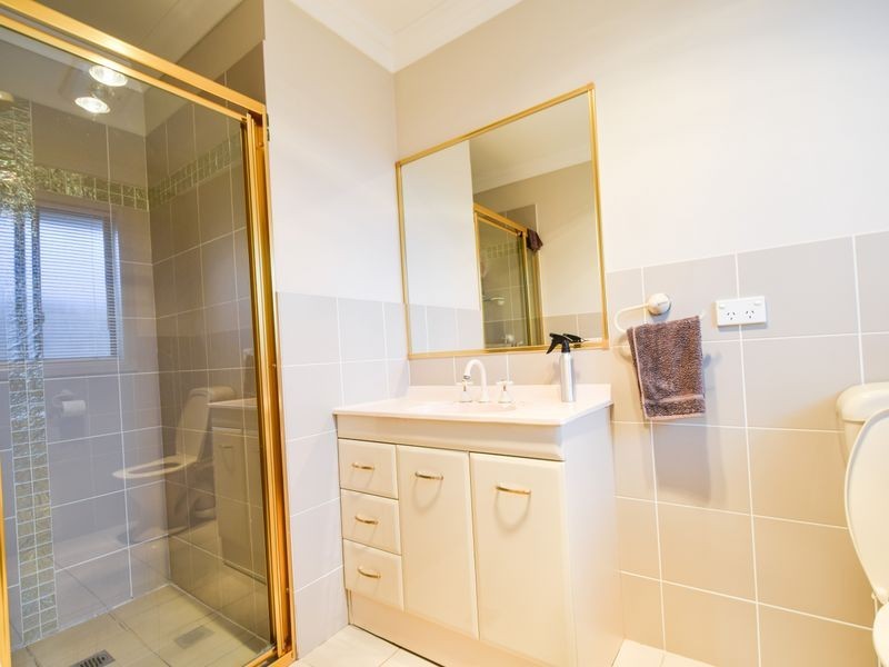 26 Jordan Place, Young NSW 2594