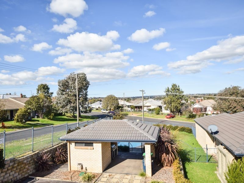 6/157 William Street, Young NSW 2594