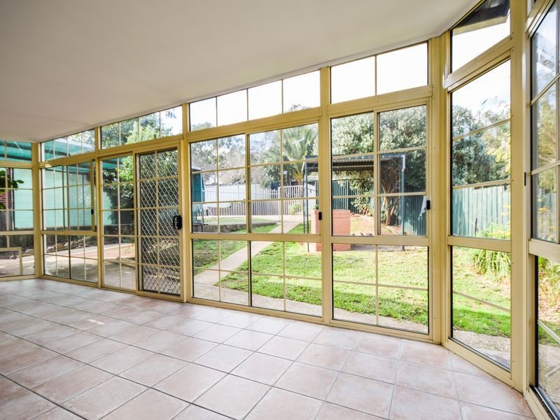 12 Milong Street, Young NSW 2594