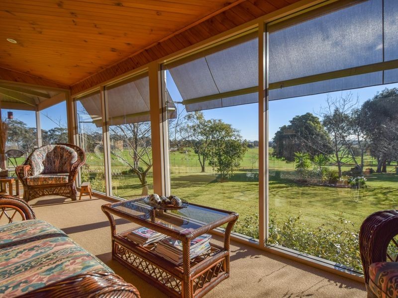 20 Boundary Road, Young NSW 2594
