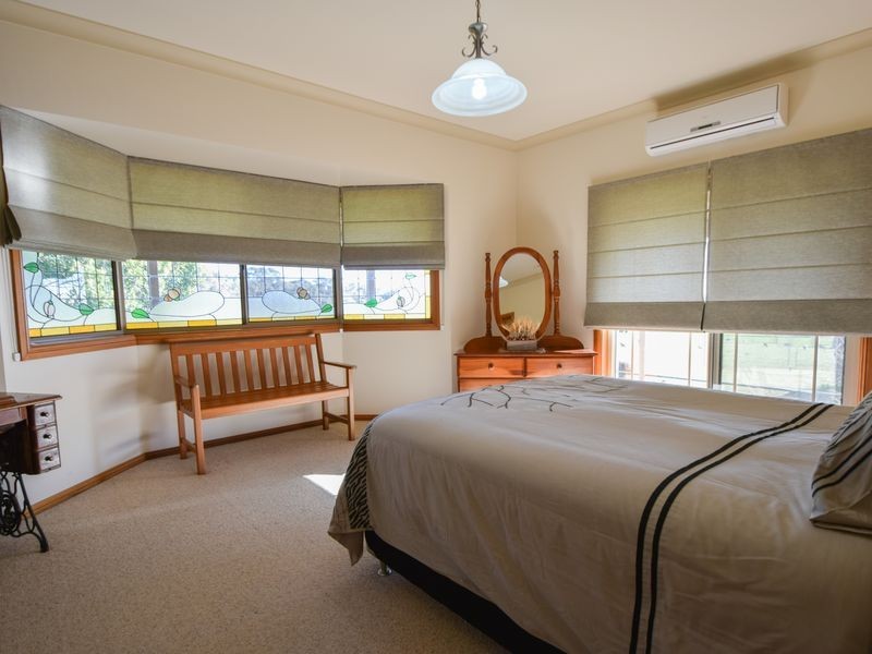20 Boundary Road, Young NSW 2594