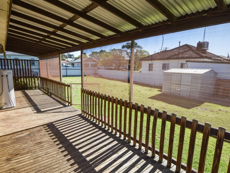 33 Thornhill Street, Young NSW 2594