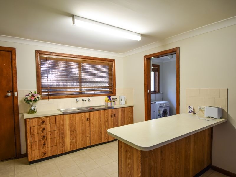 3-4/59 Brock Street, Young NSW 2594