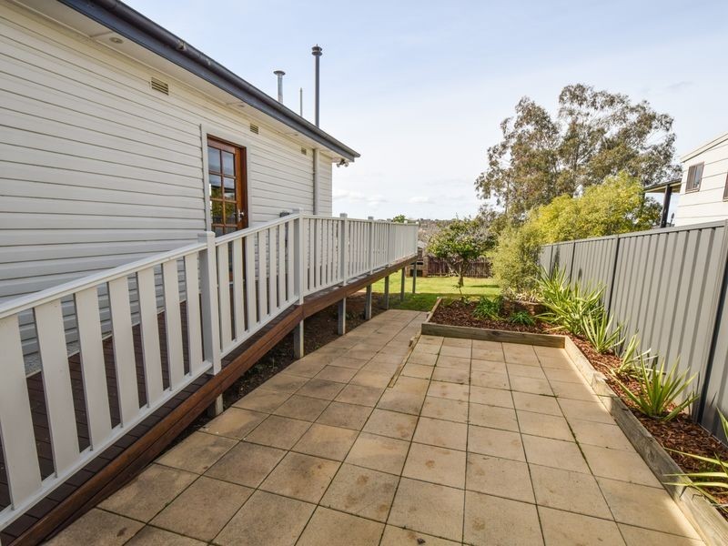 48 Yass Street, Young NSW 2594
