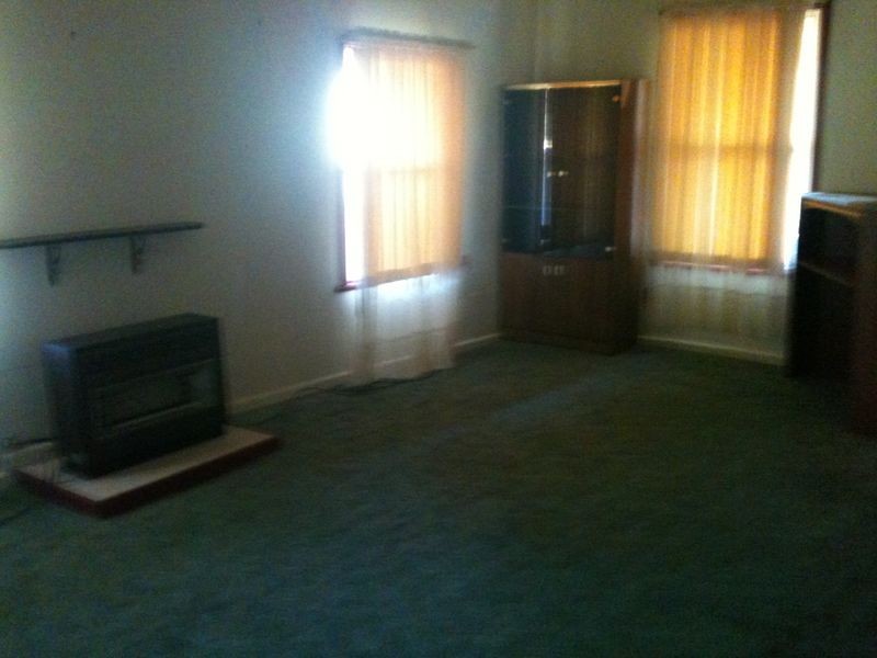 67 William Street, Young NSW 2594