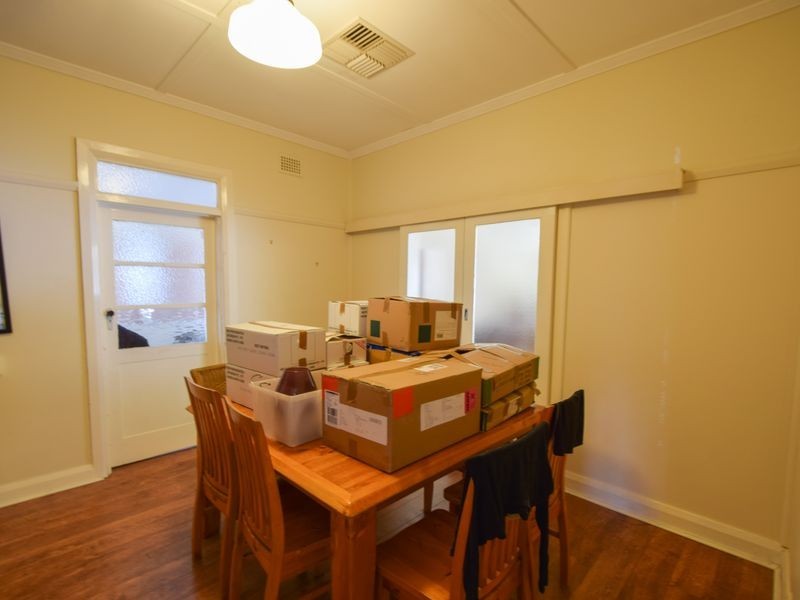 30 William Street, Young NSW 2594