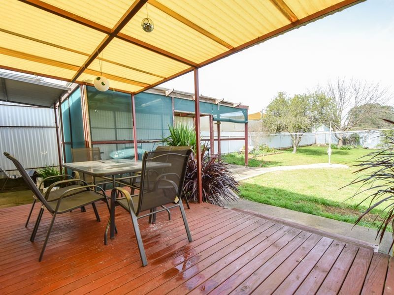30 William Street, Young NSW 2594