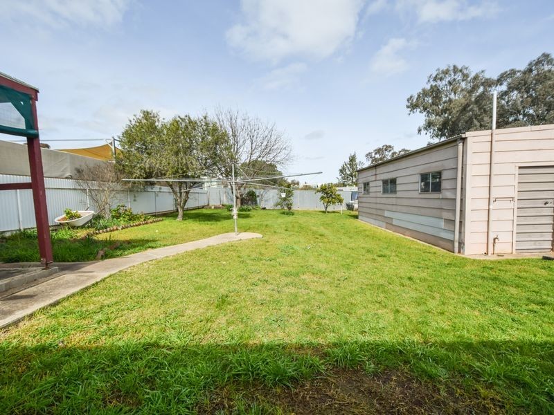 30 William Street, Young NSW 2594