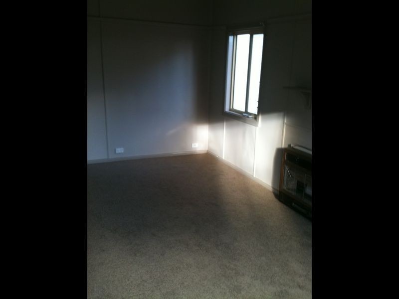 18 Musgrave Street, Young NSW 2594