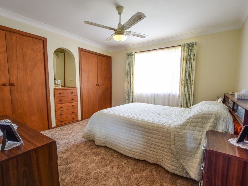 2 Dwyer Drive, Young NSW 2594