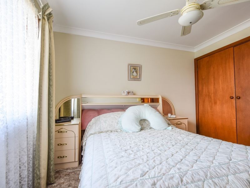 2 Dwyer Drive, Young NSW 2594