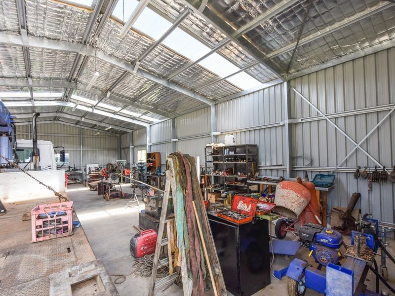 7 Ratho Road, Young NSW 2594