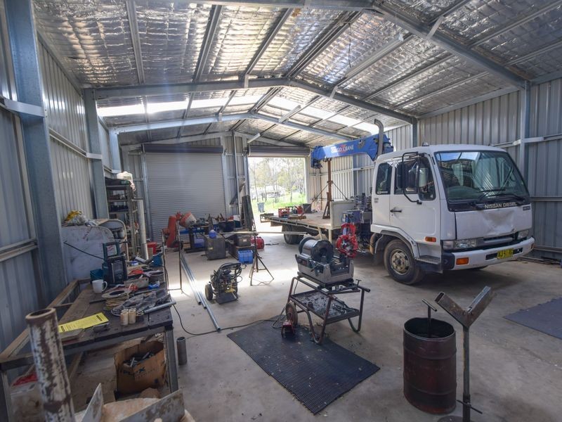 7 Ratho Road, Young NSW 2594