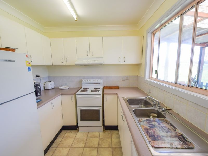 7 Ratho Road, Young NSW 2594