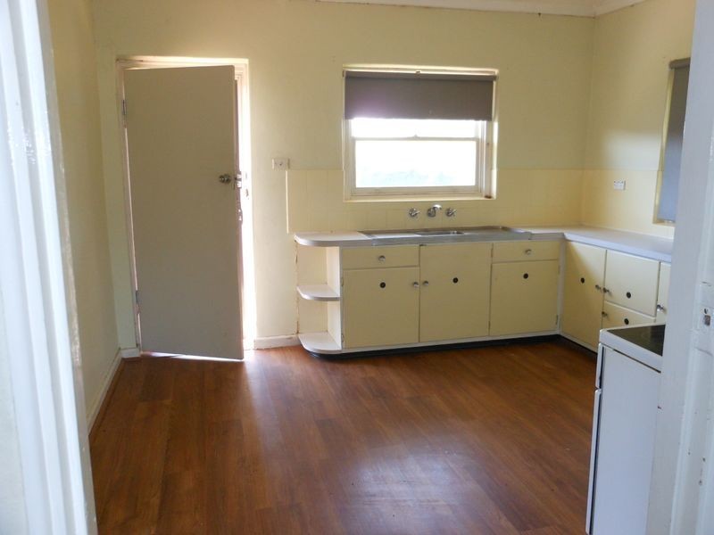 1 Spring Street, Young NSW 2594