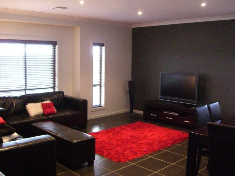 12 Hills St, Young NSW 2594