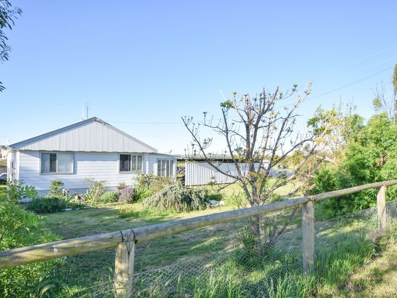 100 Waterview Road Monteagle, Young NSW 2594