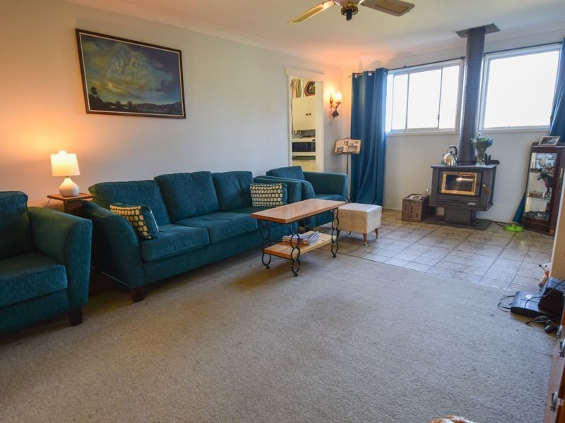 100 Waterview Road Monteagle, Young NSW 2594