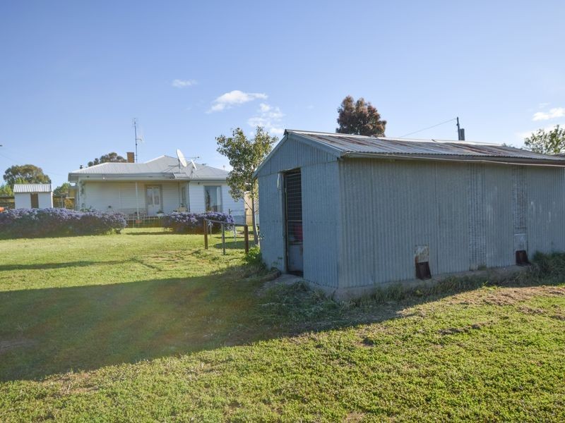 100 Waterview Road Monteagle, Young NSW 2594
