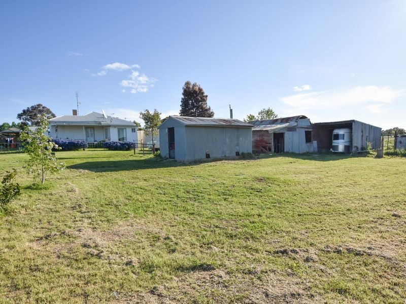 100 Waterview Road Monteagle, Young NSW 2594