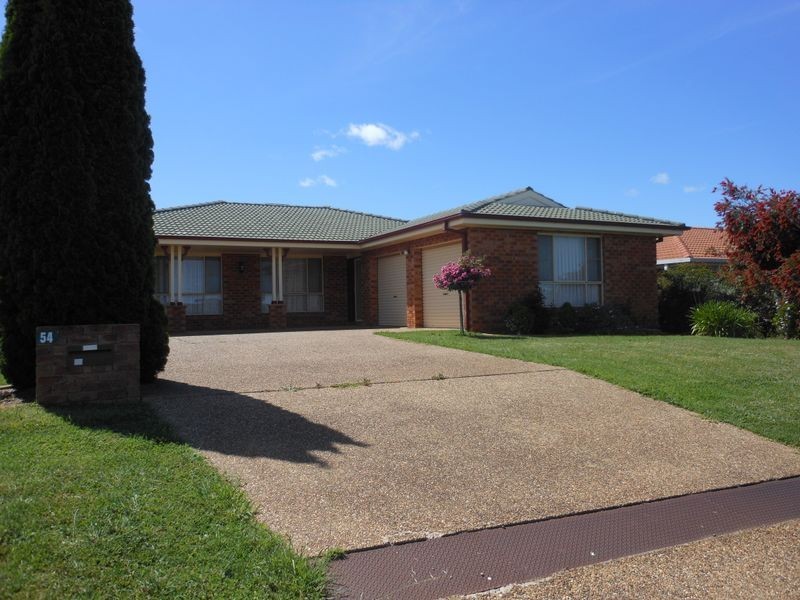 54 Back Creek Road, Young NSW 2594
