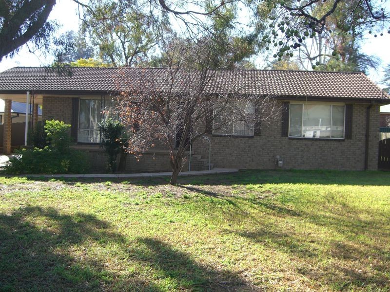 129 William Street, Young NSW 2594