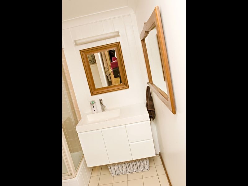 2 Purchas, Young NSW 2594