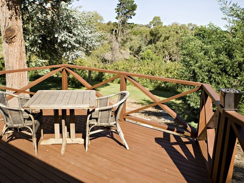 2 Purchas, Young NSW 2594