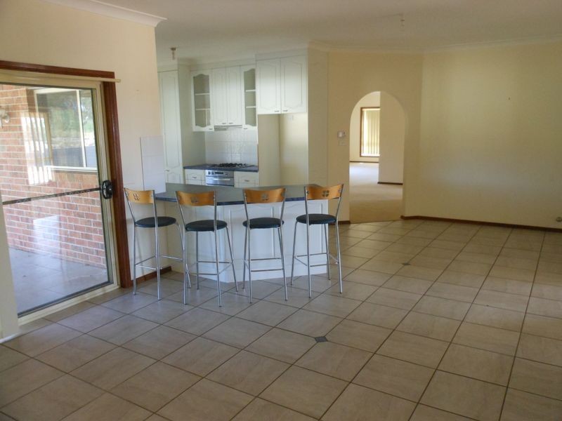 109 Kellys Rd, Young NSW 2594