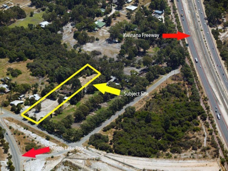 15 Tea Tree Close, Atwell WA 6164