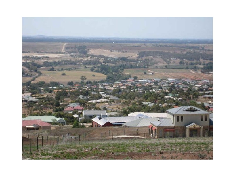 4 Delwyn Court, Bacchus Marsh VIC 3340