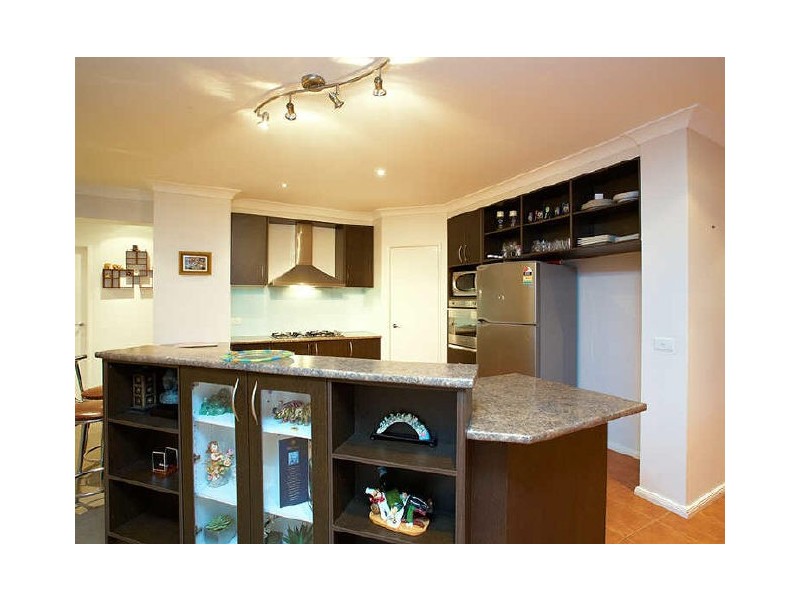 19 Hartsmere Drive, Berwick VIC 3806