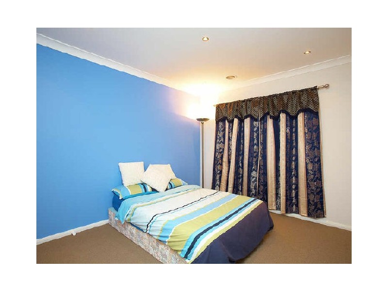 19 Hartsmere Drive, Berwick VIC 3806