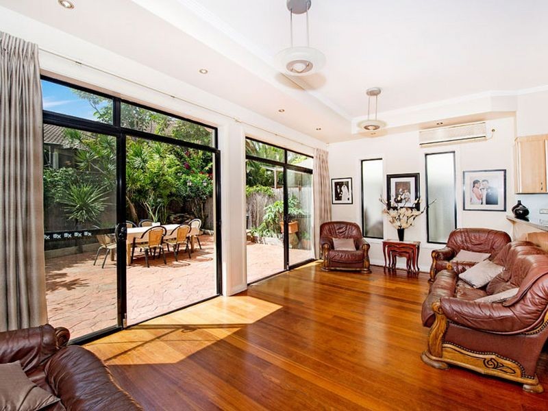 66 Warners Avenue, Bondi Beach NSW 2026