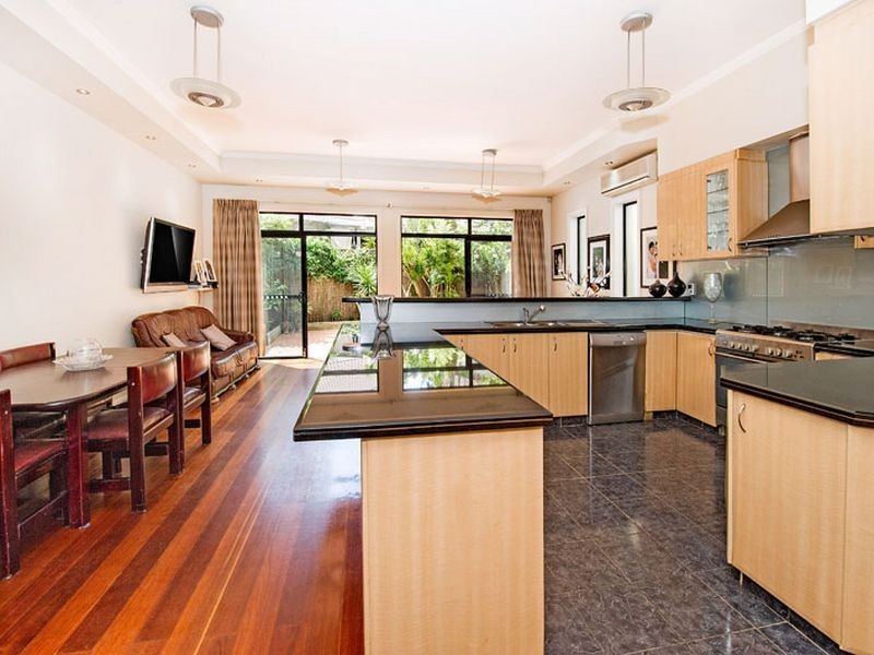 66 Warners Avenue, Bondi Beach NSW 2026