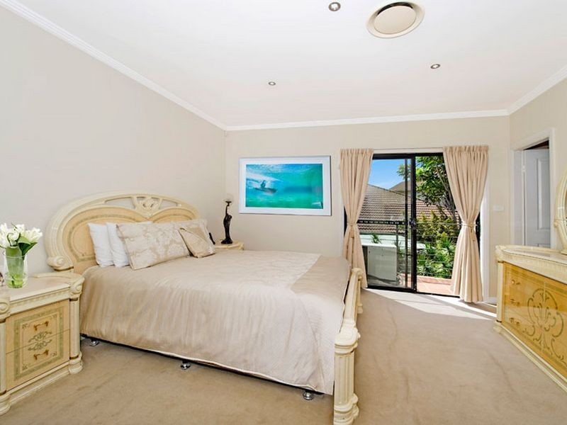 66 Warners Avenue, Bondi Beach NSW 2026