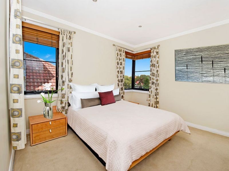 66 Warners Avenue, Bondi Beach NSW 2026