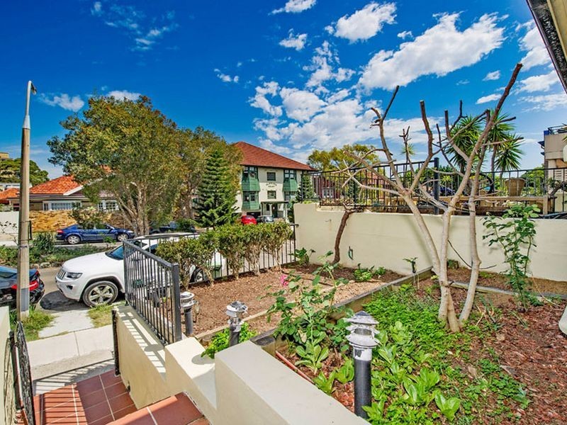 66 Warners Avenue, Bondi Beach NSW 2026