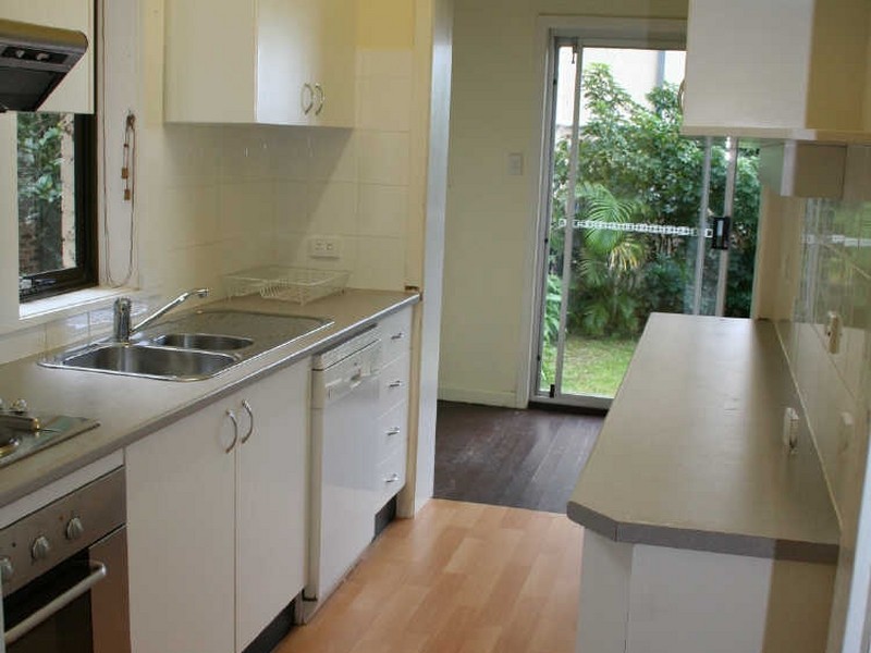 85 Beach Street, Coogee NSW 2034