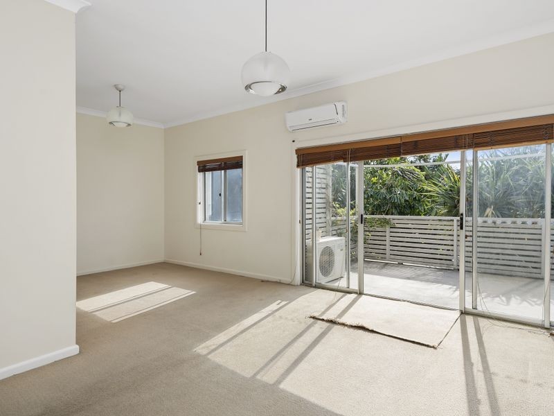 16 Brighton Boulevard, Bondi Beach NSW 2026