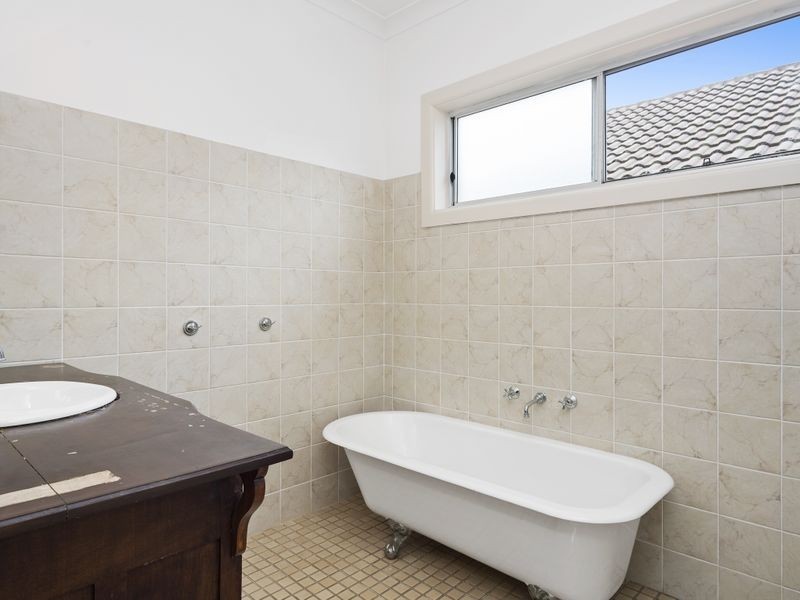 16 Brighton Boulevard, Bondi Beach NSW 2026