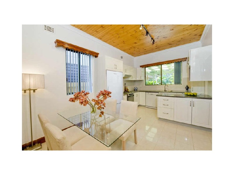 76 Brighton Blvde, Bondi Beach NSW 2026