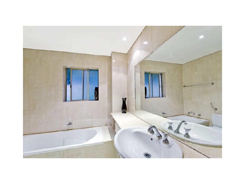 2/115 Wellington Street, Bondi Beach NSW 2026