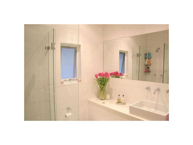 2/1A Moore Street, Bondi NSW 2026