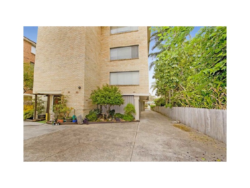 9 Bowral Street, Kensington NSW 2033