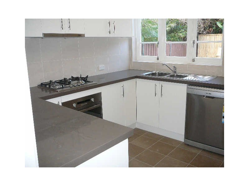 18 Glenayr Avenue, Bondi Beach NSW 2026