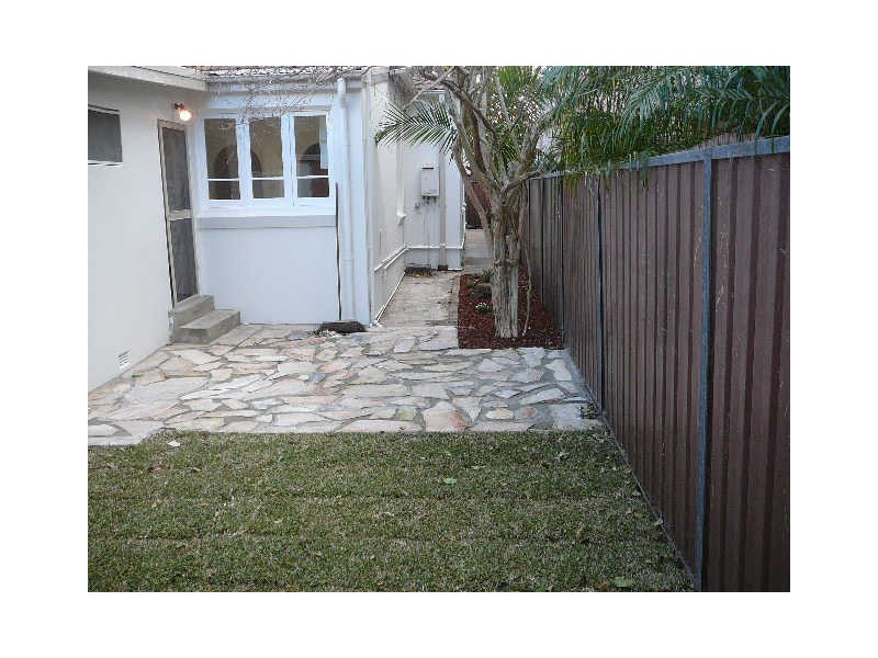 18 Glenayr Avenue, Bondi Beach NSW 2026